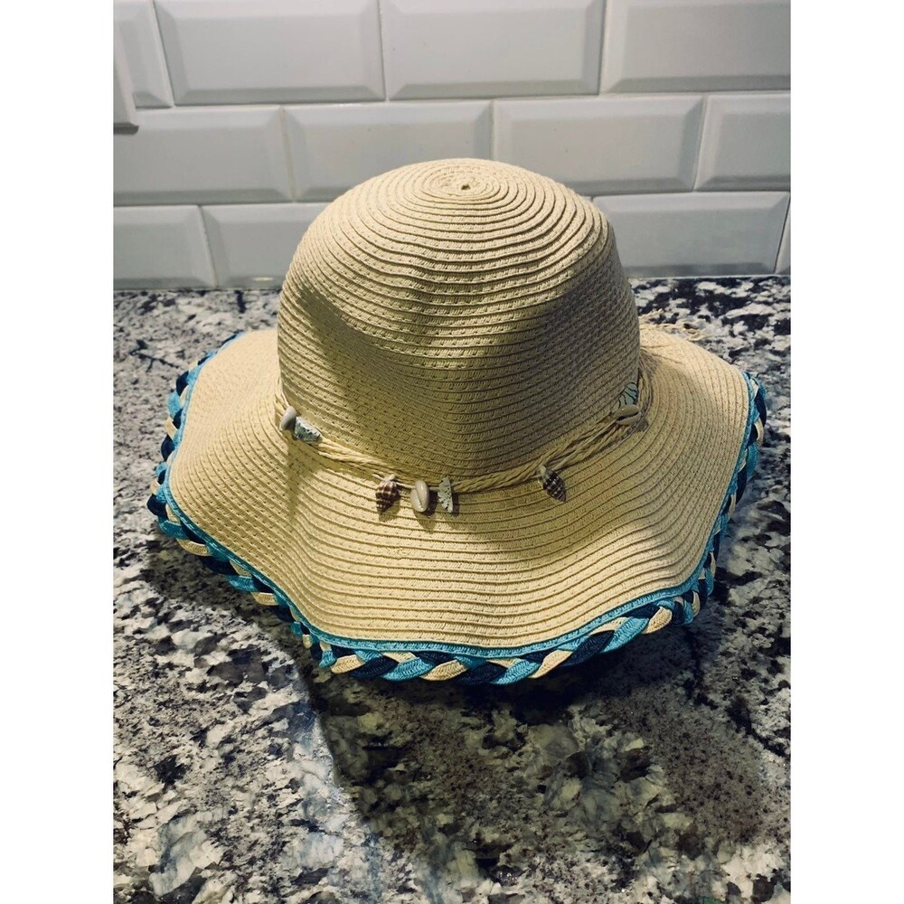 NWOT Straw Hat with Shell Accents